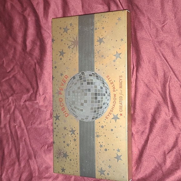 Eyeshadow Palette MACYS - Picture 8 of 10